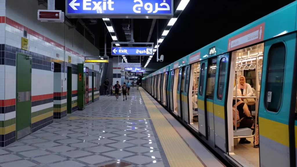 وزارة النقل: انتظام تشغيل المترو والقطار الكهربائي الخفيف بالتزامن مع بدء التوقيت الشتوي 3 - جريدة الجمهورية WhatsApp Image 2025 10 28 at 3.36.10 PM - جريدة الجمهورية