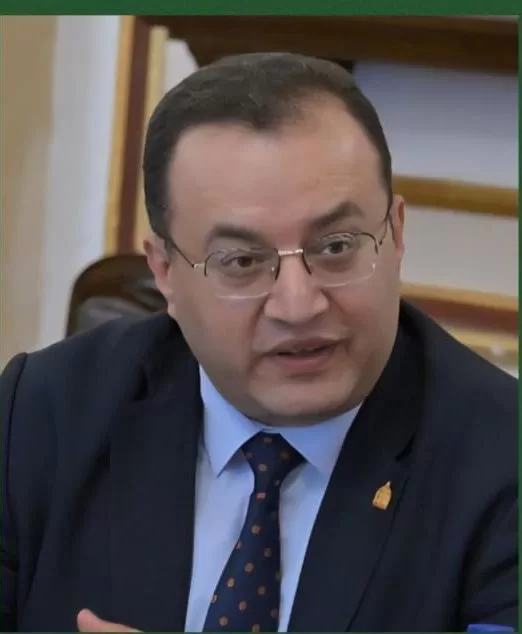 رئيس جامعة القاهرة يهنئ عميدي الزراعة والطب البيطري الجديدين ويؤكد أهمية تطوير الأداء والارتقاء بالعملية التعليمية 3 - جريدة الجمهورية WhatsApp Image 2025 10 30 at 6.34.38 PM1 - جريدة الجمهورية