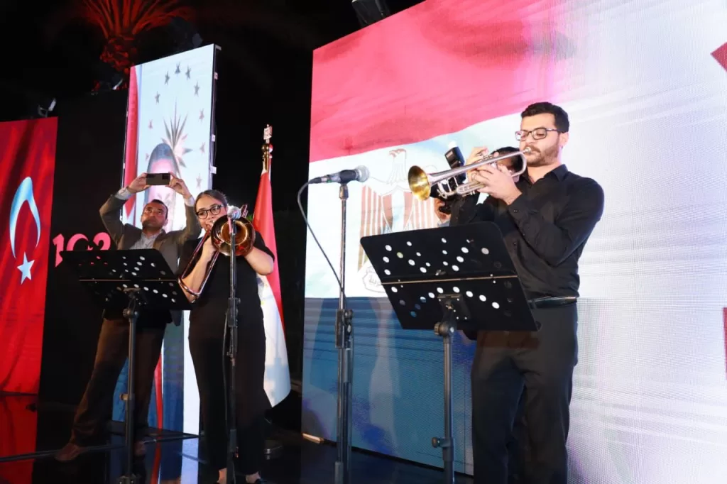 السفير شن: تحت قيادة وإرادة مشتركة للرئيسين السيسى واردوغان وسعت الدولتان علاقاتهما وعمقتاها في السنوات الأخيرة 3 - جريدة الجمهورية WhatsApp Image 2025 10 30 at 6.35.14 PM1 - جريدة الجمهورية