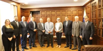 22 شاشة عرض عملاقة في ميادين الإسكندرية لنقل احتفالية افتتاح المتحف المصري الكبير