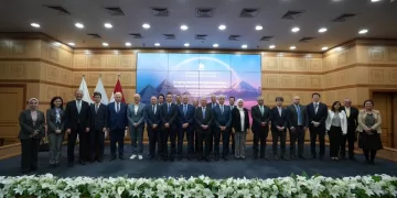 رئيس هيئة «الجايكا» اليابانية يزور الجامعة المصرية اليابانية ويلقي محاضرة حول التقارب العلمي بين الشعوب