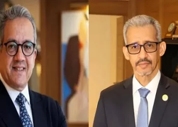 «الألكسو» تهنئ الدكتور خالد العناني بفوزه بمنصب المدير العام لـ«اليونسكو» 4 - جريدة الجمهورية «الألكسو» تهنئ الدكتور خالد العناني بفوزه بمنصب المدير العام لـ«اليونسكو»