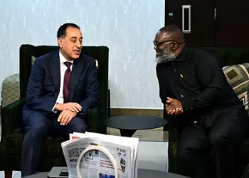 نيابة عن رئيس الجمهورية.. رئيس الوزراء يصل جوهانسبرج لترؤس وفد مصر في قمة مجموعة العشرين (G20) 2025 2 - جريدة الجمهورية نيابة عن رئيس الجمهورية.. رئيس الوزراء يصل جوهانسبرج لترؤس وفد مصر في قمة مجموعة العشرين (G20) 2025