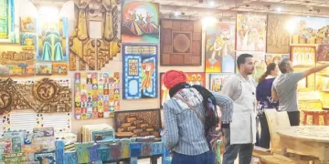 “تراثنا” نافذة تسويقية لصغار الحرفيين