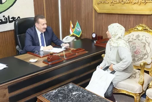 خلال لقاءاته اليومية.. محافظ المنوفية يوجه بصرف مساعدات عاجلة للمواطنين 7 - جريدة الجمهورية 01 1 - جريدة الجمهورية