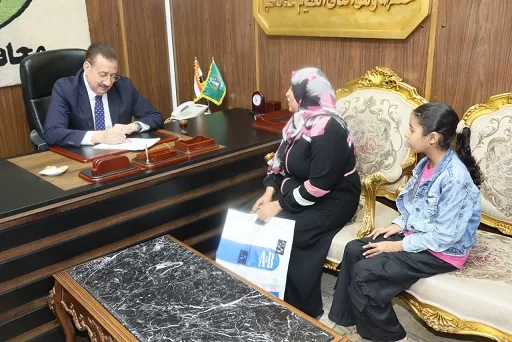 خلال لقاءاته اليومية.. محافظ المنوفية يوجه بصرف مساعدات عاجلة للمواطنين 6 - جريدة الجمهورية 010 - جريدة الجمهورية