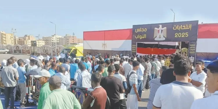 مشهد ديمقراطى  فى 14 محافظة.. والتصويت يسير بانضباط