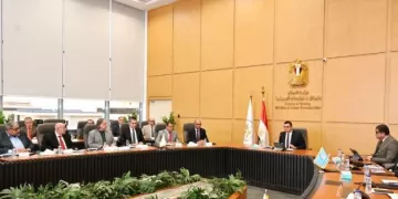 «وزير الإسكان» يوجه بتعزيز أداء شركات مياه الشرب والصرف الصحي