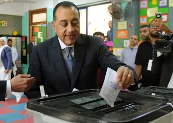 رئيس الوزراء: اكتمال البرلمان يعزز الشراكة البناءة بين السلطتين التنفيذية والتشريعية