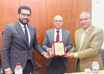 اللواء محمد الهمشري يحاضر في جامعة حلوان عن تحديات الأمن القومي وسبل المواجهة بالوعي