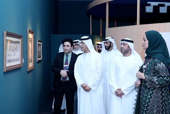 في قلب الشارقة.. «ساحة الخط» تحتضن 8 معارض لـ70 مبدعًا عالميًا ضمن مهرجان الفنون الإسلامية 5 - جريدة الجمهورية 108A1467 - جريدة الجمهورية