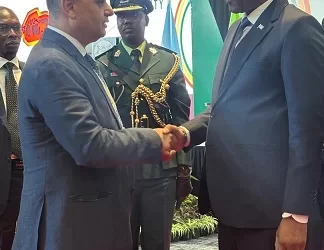 د. أبو سنة يمثل مصر فى الجلسة الإفتتاحية للقمة الأفريقية للتنوع البيولوجي ببوتسوانا 2 - جريدة الجمهورية د. أبو سنة يمثل مصر فى الجلسة الإفتتاحية للقمة الأفريقية للتنوع البيولوجي ببوتسوانا