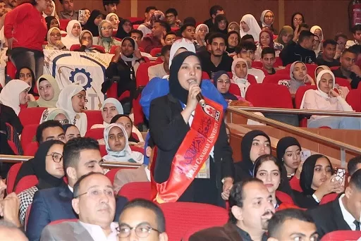 وزيرا التعليم العالي والأوقاف يشاركان في ندوة « صحح مفاهيمك » بجامعة حلوان 5 - جريدة الجمهورية 12 14 - جريدة الجمهورية