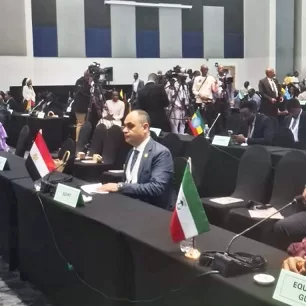 د. أبو سنة يمثل مصر فى الجلسة الإفتتاحية للقمة الأفريقية للتنوع البيولوجي ببوتسوانا 3 - جريدة الجمهورية 12 7 - جريدة الجمهورية