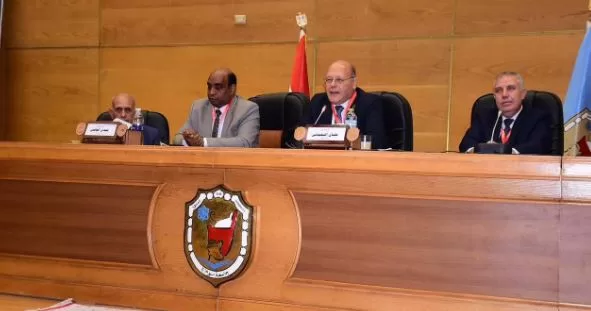 4 100 - جريدة الجمهورية