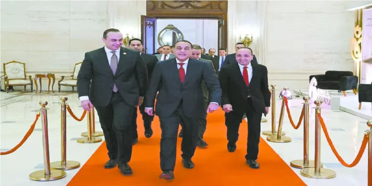 تطوير شامل للبنية التحتية للمنشآت الصحية.. بتوجيهات القيادة السياسية