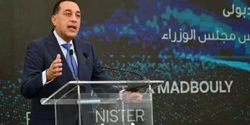 رئيس الوزراء خلال كلمته في إفتتاح مصنع «  المنصور لتصنيع فلاتر المركبات والفلاتر الصناعية  »