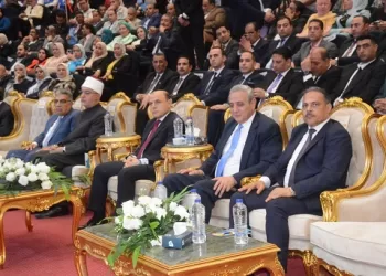 في مشاركته الإحتفال بعيدها القومي الـ69 :