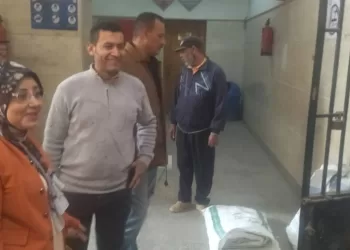 حملة بيئية.. «يد واحدة لآداب أرقى» بكلية آداب بني سويف