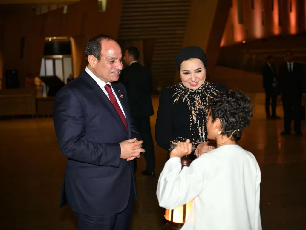 بث مباشر الآن الرئيس عبد الفتاح السيسي والسيدة قرينته يشهدان احتفالية افتتاح المتحف المصري الكبير«هدية مصر للعالم» 10 - جريدة الجمهورية 573867100 1383603329795058 8779585431327811170 n - جريدة الجمهورية