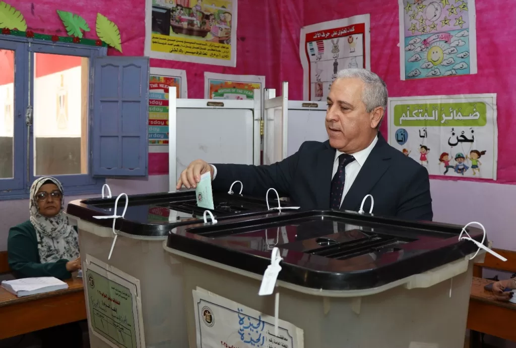 الشوربجي: الصحافة القومية «عين المواطن».. ومهمتها تقديم صورة شاملة لكافة مراحل الانتخابات 2 - جريدة الجمهورية 580910456 1307450054728863 8642279398645297515 n - جريدة الجمهورية