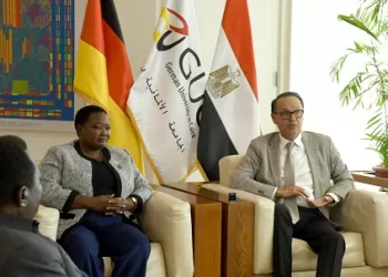 رئيسة وزراء أوغندا تزور «الجامعة الألمانية» بالقاهرة لتعزيز التعاون الأكاديمي