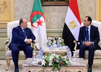 «رئيس الوزراء» يستقبل «الوزير الأول الجزائري» بمطار القاهرة للمشاركة في اللجنة المشتركة 2 - جريدة الجمهورية «رئيس الوزراء» يستقبل «الوزير الأول الجزائري» بمطار القاهرة للمشاركة في اللجنة المشتركة