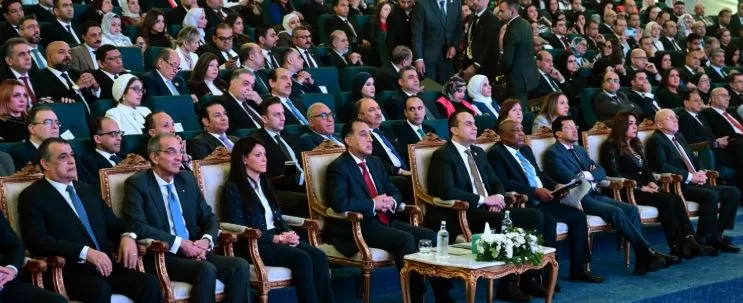 «رئيس الوزراء» يشارك في احتفالية الذكرى السادسة لمنظومة التأمين الصحي الشامل.. وتكريم الرواد الأوائل 8 - جريدة الجمهورية 9 28 - جريدة الجمهورية