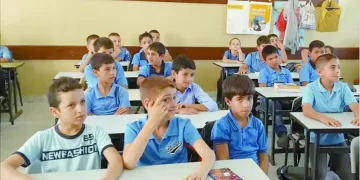 خليفة «فيريرا» المدرب المحلى الأقرب فى ظل الأزمة المالية