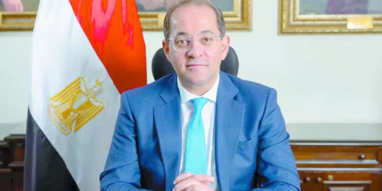 تطبيق نظام التسجيل المسبق للشحنات بالموانى الجوية.. أول يناير 1 - جريدة الجمهورية خليفة «فيريرا» المدرب المحلى الأقرب فى ظل الأزمة المالية