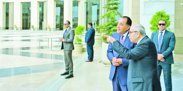 خليفة «فيريرا» المدرب المحلى الأقرب فى ظل الأزمة المالية