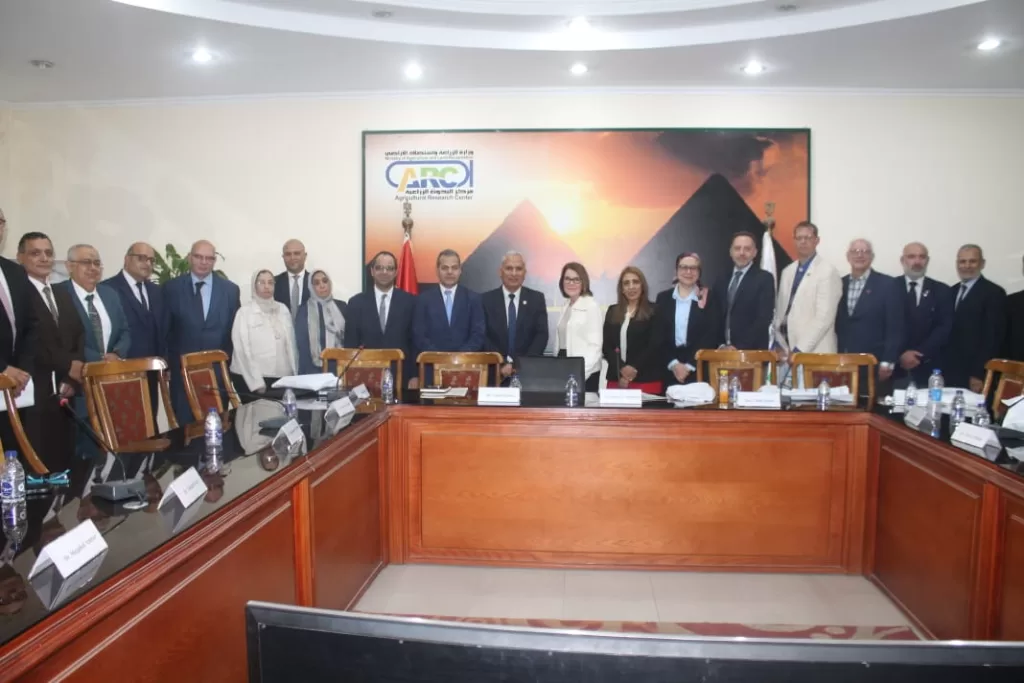 مصر تستقبل وفدًا من نبراسكا لبحث تطوير الري الذكي وتخزين المحاصيل والرعاية الصحية 3 - جريدة الجمهورية IMG 20251103 WA0127 - جريدة الجمهورية