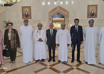 مصر وعُمان تتفقان على آلية لإخطار السفارة بحالات احتجاز المصريين.. تعزيزاً للتنسيق القنصلي 3 - جريدة الجمهورية مصر وعُمان تتفقان على آلية لإخطار السفارة بحالات احتجاز المصريين.. تعزيزاً للتنسيق القنصلي