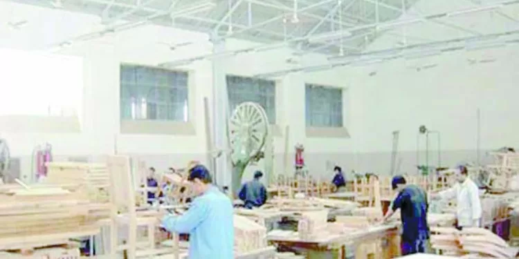 كتامة الغابة .. من قرية زراعية إلى قلعة صناعية للأثاث 1 - جريدة الجمهورية الزمالك يعد بمكافآت كبيرة