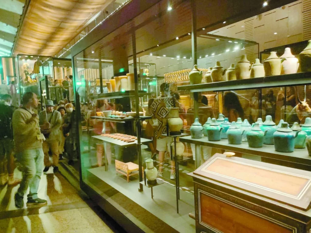 وفود العالم يتدفقون لرؤية عظماء وملوك الحضارة المصرية 3 - جريدة الجمهورية IMG 20251105 WA0028 - جريدة الجمهورية