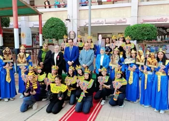 محافظ الدقهلية يتفقد الأنشطة الترفيهية والتعليمية للأطفال بمكتبة مصر العامة