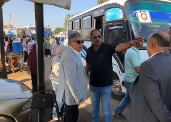 محافظ الدقهلية يتفقد موقف السيارات بجديلة