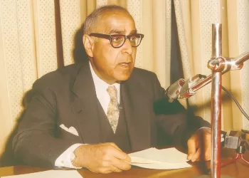 كيف نفكر .. ونحل مشكلاتنا؟! 2 - جريدة الجمهورية السوبر لـ«السوبر» الأهلى والزمالك قمة جماهيرية فى الأراضى الإماراتية