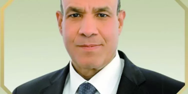 7 أرقام جديدة لـ «النسر الأحمر»