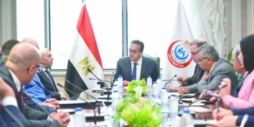 7 أرقام جديدة لـ «النسر الأحمر»