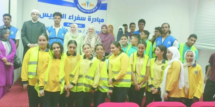 7 أرقام جديدة لـ «النسر الأحمر»