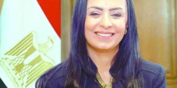 7 أرقام جديدة لـ «النسر الأحمر»