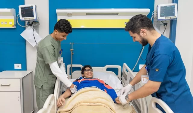 صندوق تحيا مصر يُجري 6 عمليات دقيقة لتركيب الصمام الرئوي للأطفال بمستشفى أبو الريش مجانًا