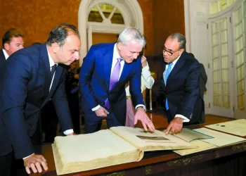 توافق إقليمى ودولى على تنفيذ اتفاق شرم الشيخ للسلام 3 - جريدة الجمهورية صابر و«بوبو».. مقابل فيصل