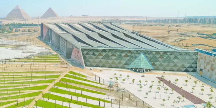 أول كتاب عربى يكشف أسرار المتحف المصرى الكبير 1 - جريدة الجمهورية صابر و«بوبو».. مقابل فيصل