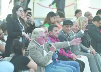 من حرب الاستنزاف إلى أفلام الرعب.. رحلة مصوّر عاش كل أشكال الدراما 10 - جريدة الجمهورية حمدى فتحى على الأبواب.. و«الكرواتى» يطلب 3 صفقات