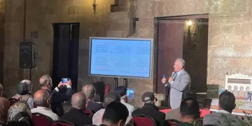 محاضرة «نساء على عرش مصر» في قصر الأمير طاز