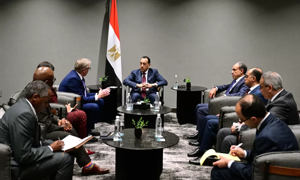 مدبولي يلتقي مسؤولي «أنجلو جولد أشانتي» في جوهانسبرج لبحث دعم استثمارات الذهب في مصر 3 - جريدة الجمهورية IMG 20251121 WA0039 - جريدة الجمهورية