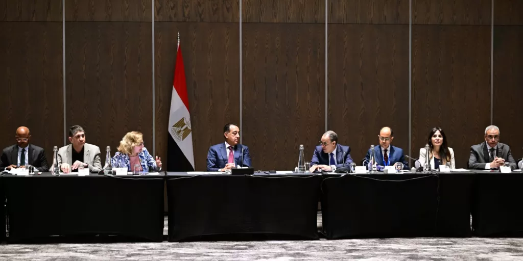 رئيس الوزراء يعلن التطلع لتشكيل مجلس أعمال مشترك مع جنوب أفريقيا لدعم الاستثمار والتبادل التجاري 10 - جريدة الجمهورية IMG 20251121 WA0048 - جريدة الجمهورية