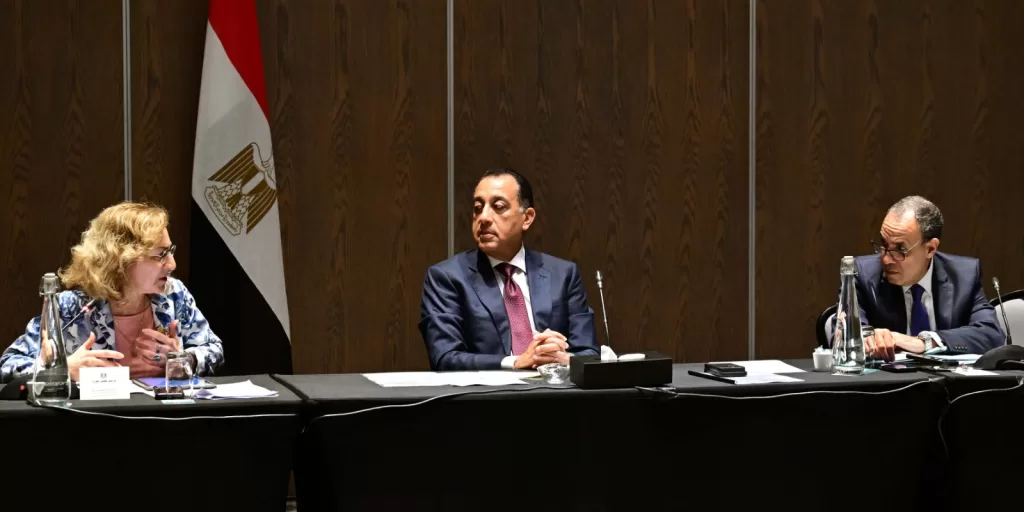 رئيس الوزراء يعلن التطلع لتشكيل مجلس أعمال مشترك مع جنوب أفريقيا لدعم الاستثمار والتبادل التجاري 4 - جريدة الجمهورية IMG 20251121 WA0052 - جريدة الجمهورية